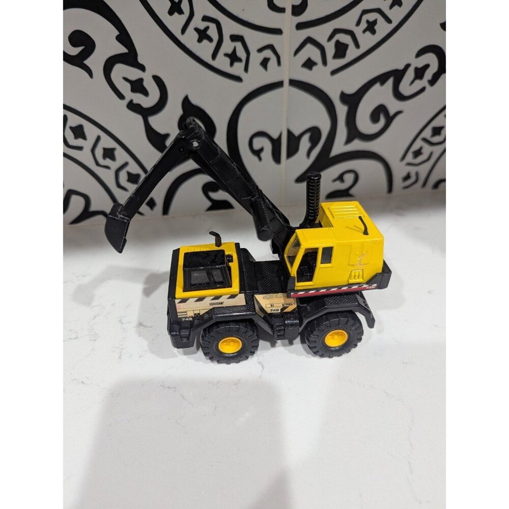 1998 Maistro Hasbro 5000 ton Mighty Tonka Diecast 748 Truck Plastic